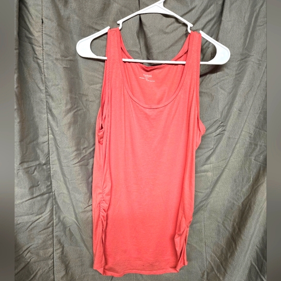 Pretty pink maternity tank top - Picture 1 of 2